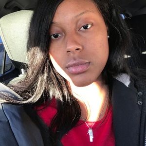 Meet your Posher, Sacaria